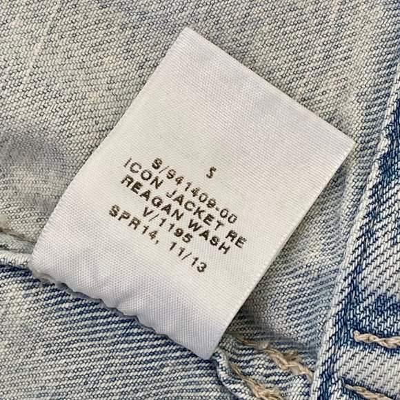 Gap 1969 Icon Light Wash Denim Jacket in Reagan Wash - Picture 13 of 13